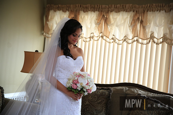 MPW25736