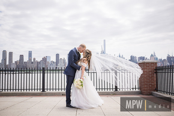 MPW02758