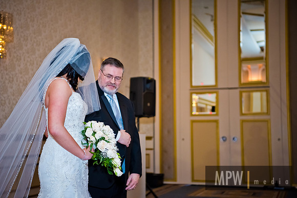 RON- J+J ceremony-84