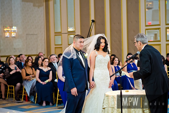 RON- J+J ceremony-171