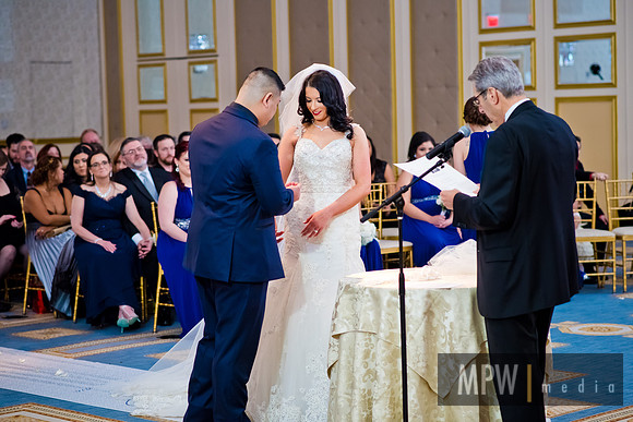 RON- J+J ceremony-200
