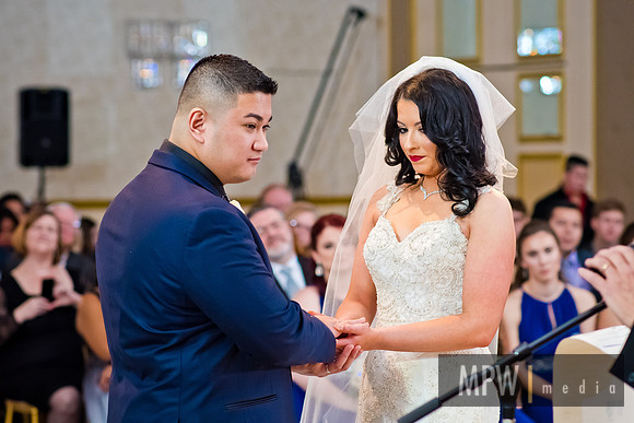 RON- J+J ceremony-213