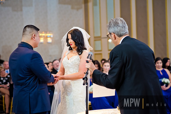 RON- J+J ceremony-216