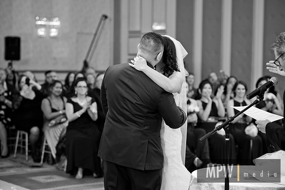 RON- J+J ceremony-239