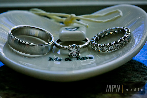 MPW20704