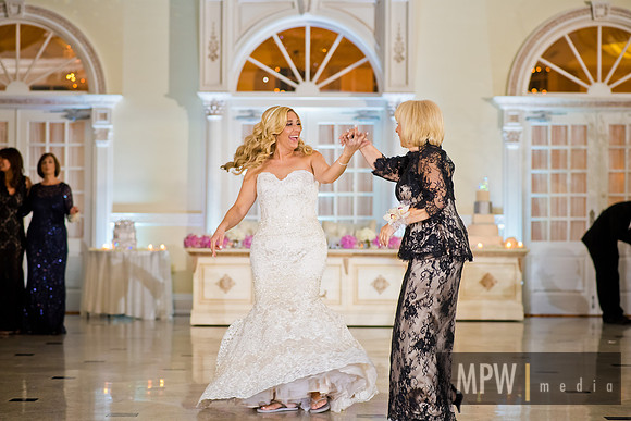 RON- M+G reception-270