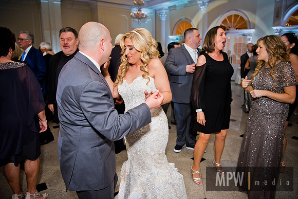 RON- M+G reception-290