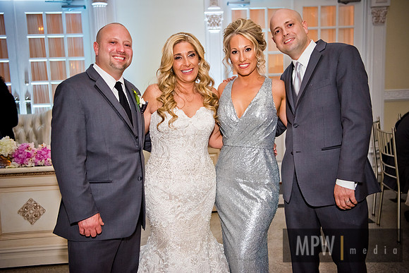 RON- M+G reception-345