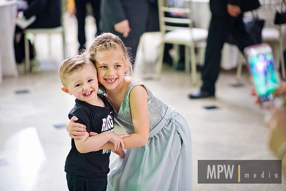 RON- M+G reception-463