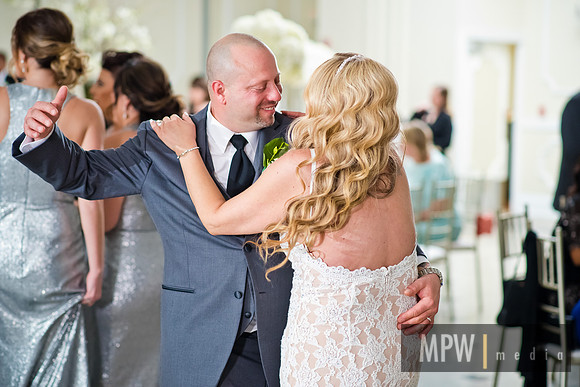 RON- M+G reception-560