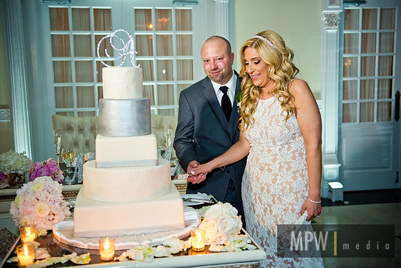 RON- M+G reception-600