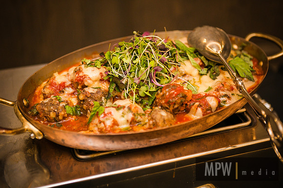 M-0208