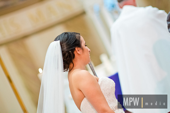 MPW_7056